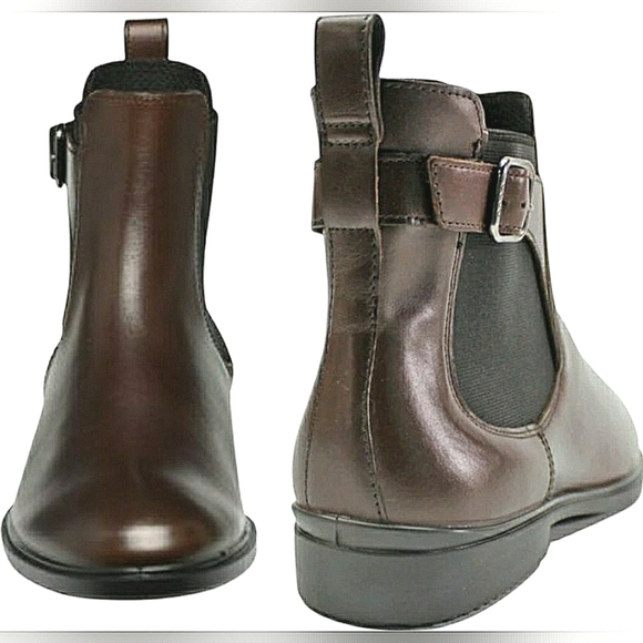 Ecco Chelsea 9.5 Preppy Minimalist Academia Brown Leather Ankle Booties New - Picture 2 of 6